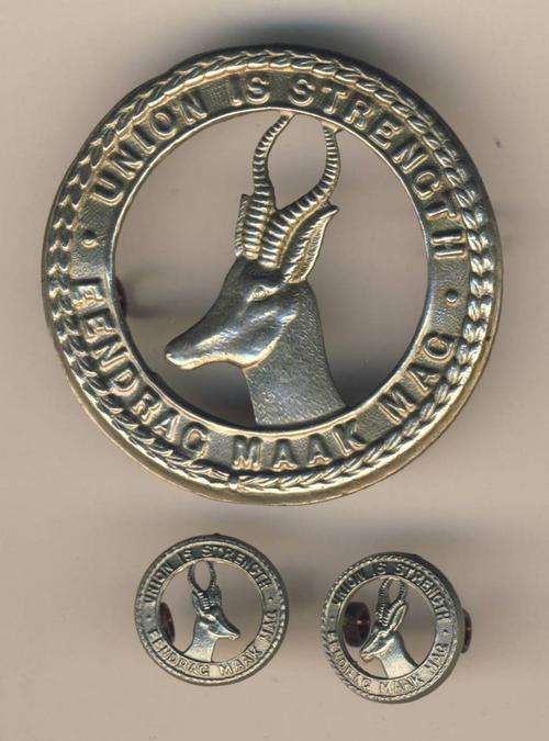 F3950 - SA School Cadets Officer's CAP BADGE & MESS DRESS COLLAR PAIR (Owen 2951)