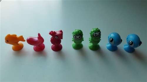 7 x Stickeez 2 - Creatures of the Deep
