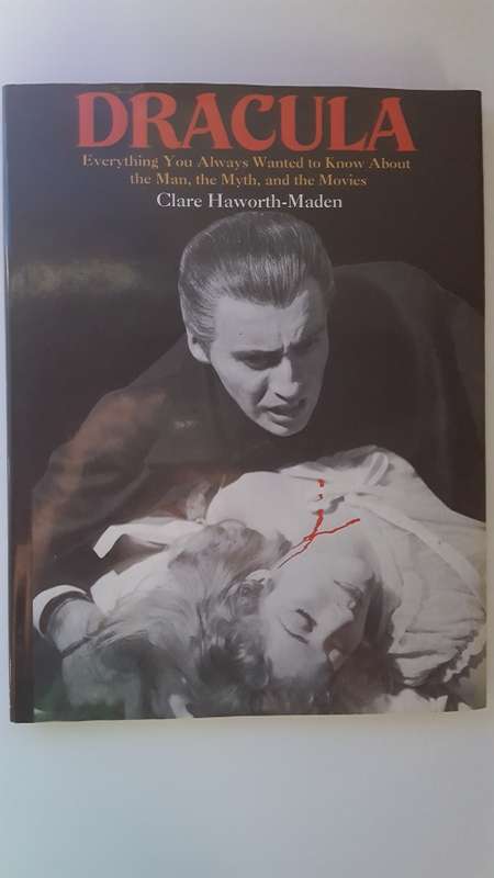 Dracula by Clare Haworth-Maden (96 pgs.) [Hardcover]