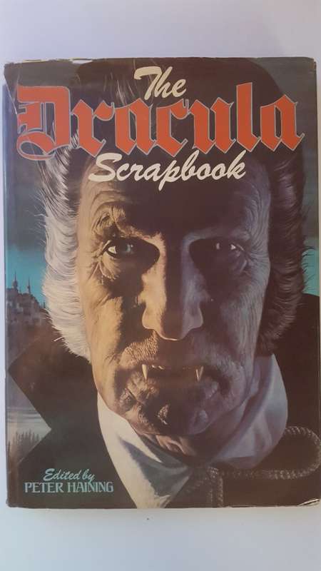 The Dracula Scrapbook Edited by Peter Haining (176 pgs.) [Hardcover]
