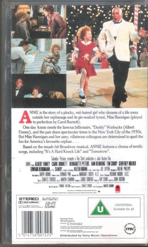 Annie (1982) [VHS]