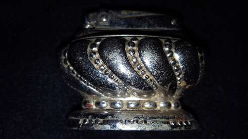 Vintage Ronson Crown Table Lighter