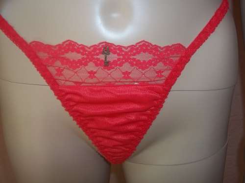 *** SALE *** ESCORA RED LACE BRA SET - MADE IN WEST GERMANY - SIZE - 76 C / TANGO - SMALL