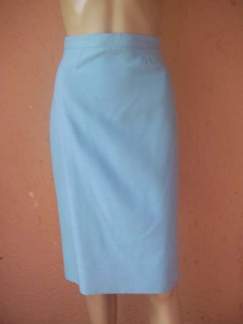 MISS CASSIDY VINTAGE - 3 PIECE LINEN SUIT COMPRISING JACKET, SKIRT AND PANTS - Size 32