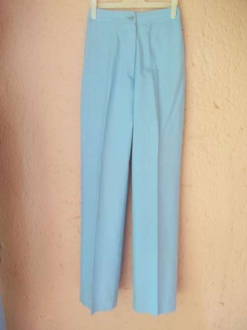 MISS CASSIDY VINTAGE - 3 PIECE LINEN SUIT COMPRISING JACKET, SKIRT AND PANTS - Size 32