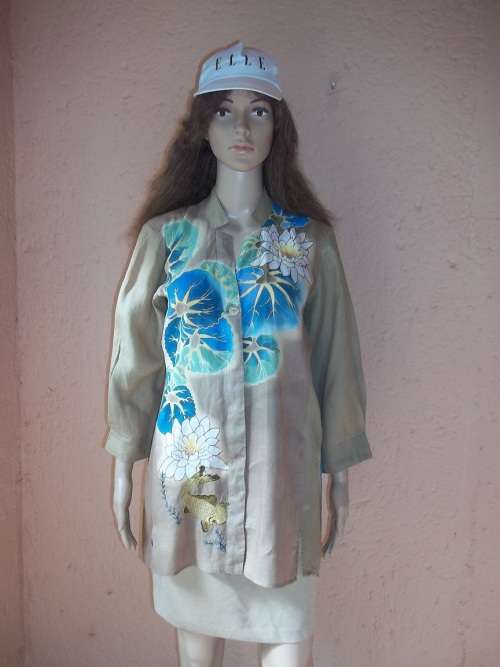 CITRON SANTA MONICA  - ELEGANT, UNIQUE AND TIMELESS - KHAKI LONG LINE SHIRT - Size MEDIUM
