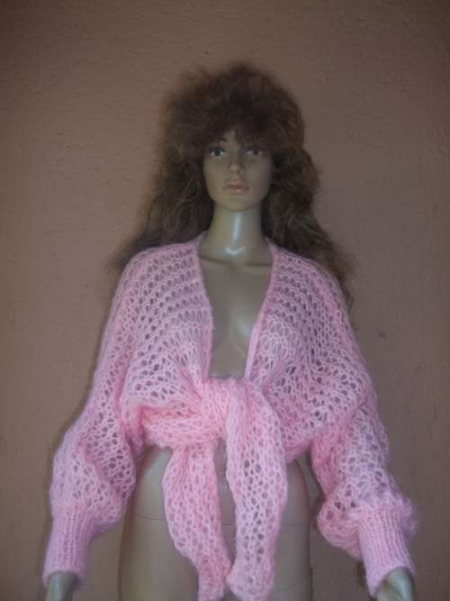 ***SUMMER SALE*** PINK VERSATILE HAND KNITTED SHRUG - Size 34