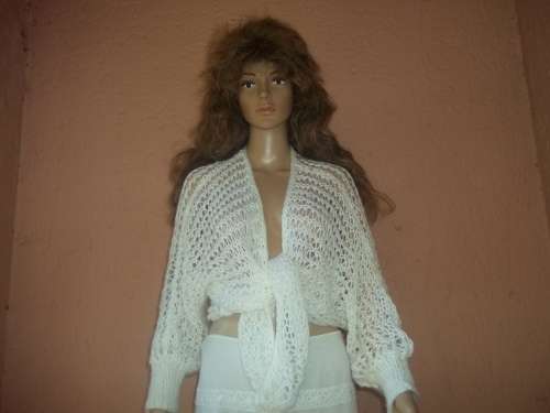 ***SUMMER SALE*** WHITE VERSATILE HAND KNITTED SHRUG - Size 34
