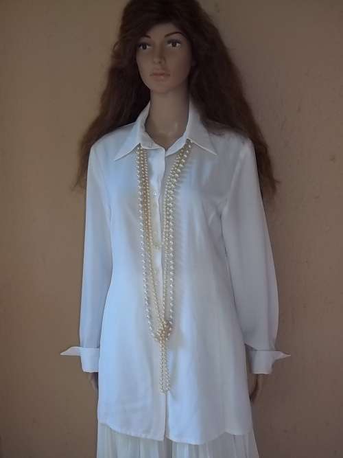 ELEGANT WINTER WHITE FINNIGANS LONG LINE BLOUSE / SHIRT FROM TRUWORTHS - Size !2 (36)