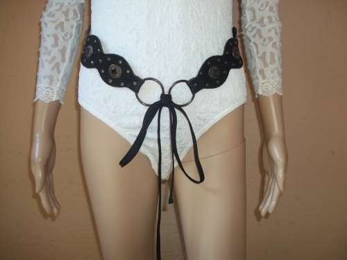 ***SUMMER SALE*** BLACK FAUX LEATHER REVERSIBLE BELT WITH STUDS - SIZE - MEDIUM