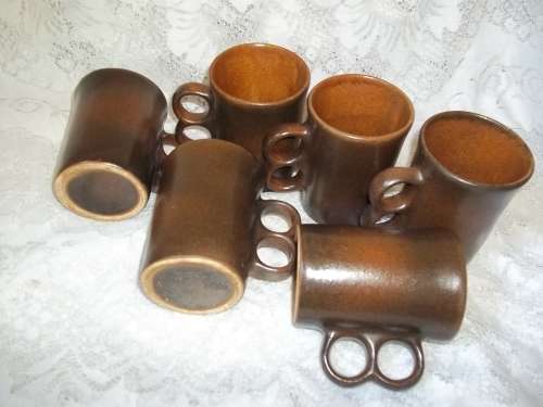 *** SALE *** BROWN VINTAGE COFFEE MUGS X 6