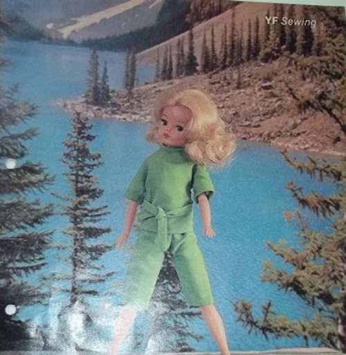 BERMUDA'S FOR SINDY - FULL SIZE PATTERN - FOR 30 cm VINTAGE FASHION DOLL SINDY / BARBIE ADJUSTMENT
