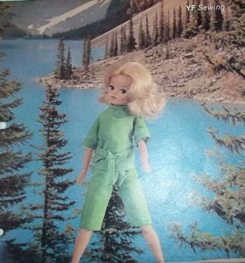 BERMUDA'S FOR SINDY - FULL SIZE PATTERN - FOR 30 cm VINTAGE FASHION DOLL SINDY / BARBIE ADJUSTMENT