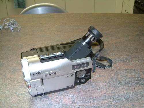 Hitachi  X500