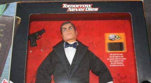 JAMES BOND 007 "12 Inch" Pierce Brosnan in TOMORROW NEVER DIES *RARE Limted Edition* ACTION MAN