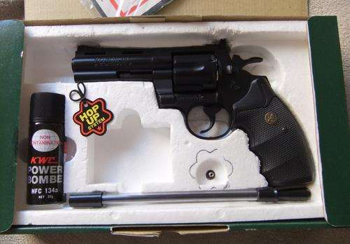 KWC 4inch Colt Python 357 Magnum - Gas Gun - Revolver