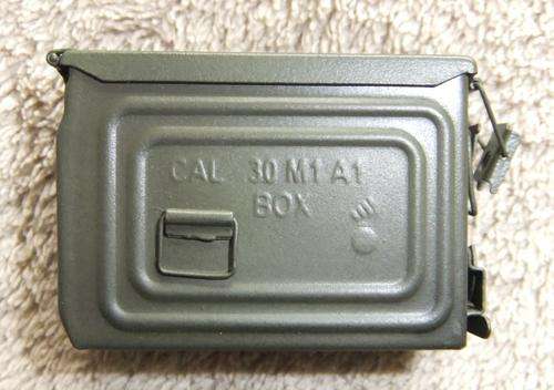10% Off Sale!! DID Dragon - 1/6th Scale - WW2 US Troops M1A1 .30 Cal Ammo Box (FULL METAL) - Loose!!