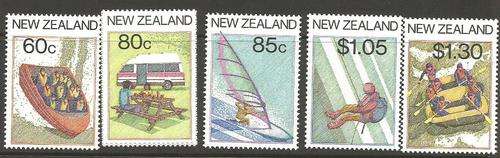 New Zealand - Set of UMM stamps ( Mainly late 1980's)