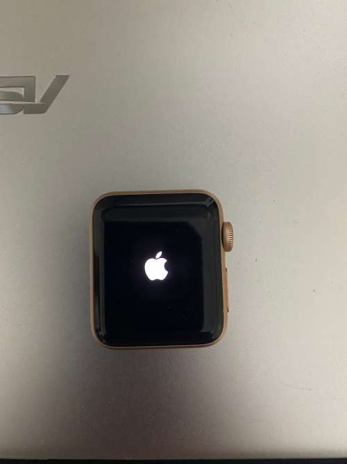 Apple Watch Series 3 38mm READ DESCRIPTION