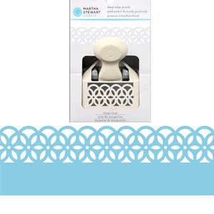 Martha Stewart - Deep Edge Punch - Daisy Rings