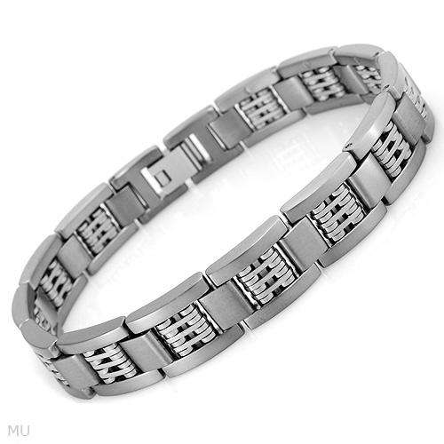 High Quality Brand New Gents Bracelet Made in Titanium. Total item weight 32.8g Length 8.5in.
