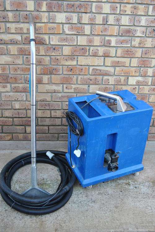 SEMCA Wet extraction carpet  machine