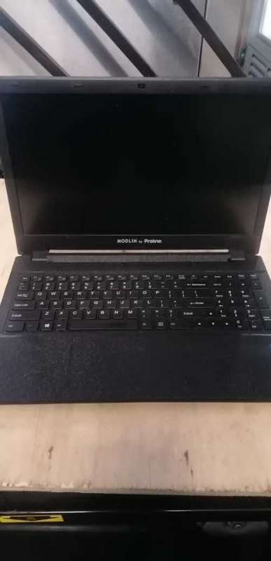 Limited Edition Proline, i5 6th, 8GB, 128GB Nvem, 1TB, WiFi, Sim Tray, Bag, Windows 11 Price R23000