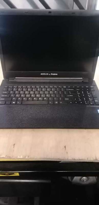 Limited Edition Proline, i5 6th, 8GB, 128GB Nvem, 1TB, WiFi, Sim Tray, Bag, Windows 11 Price R23000