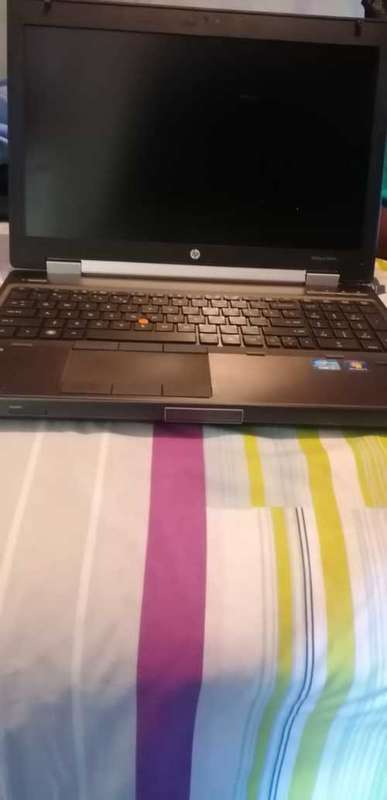 HP Beast Workstation 8560w, i7 CPU, 16GB RAM, 512GB SSD, 2GB GPU Quadro 1000M, WiFi, Bluetooth