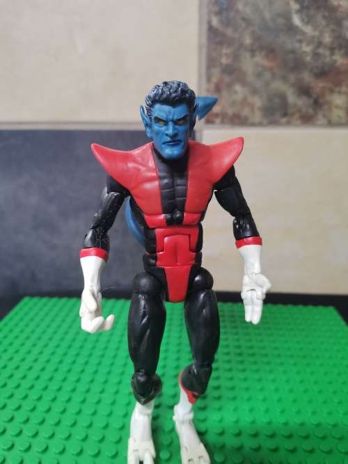 2005 TOY BIZ MARVEL LEGENDS GALACTUS SERIES X-MEN NIGHTCRAWLER ACTION FIGURE