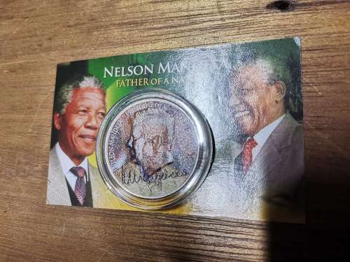 NELSON MANDELA `FATHER OF THE NATION` SIGNATURED U.S. JFK HALF DOLLAR! RARE COIN