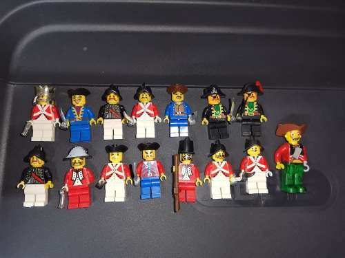 Lego mini figures