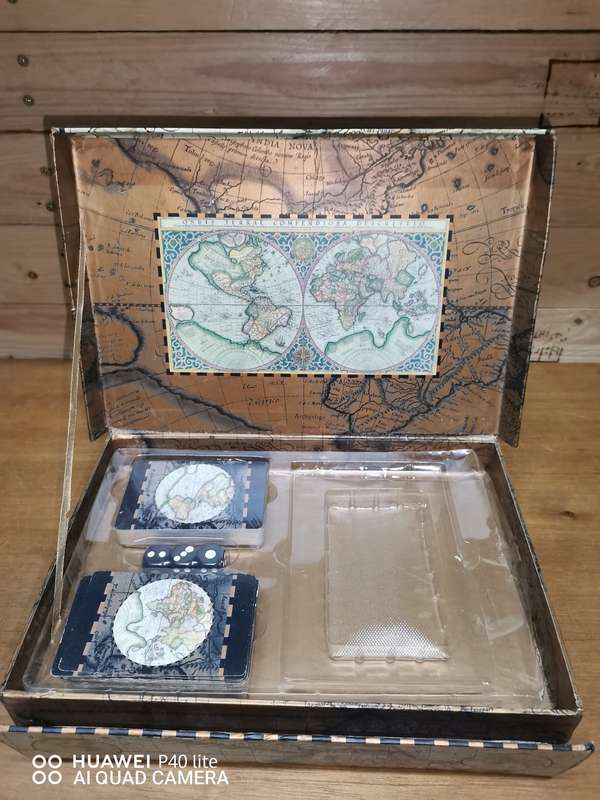 Vintage Cards and Dice Gift Set N.A,C Bathe
