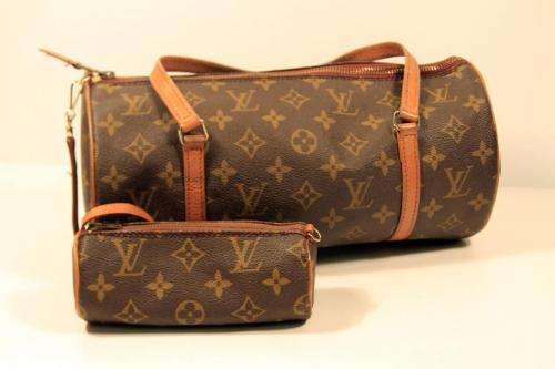 Authentic 100% Louis Vuitton Papillon 30 Monogram EUC