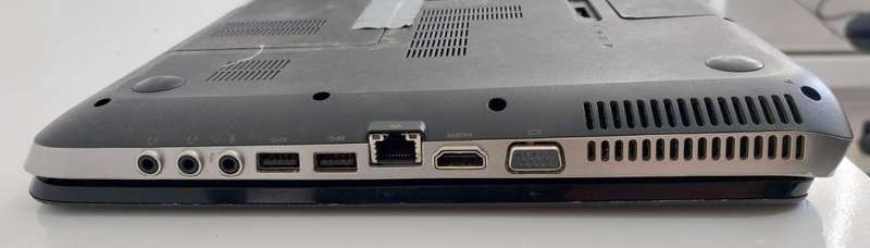 HP Pavilion DV7 17 inch Laptop - For Parts/Repair