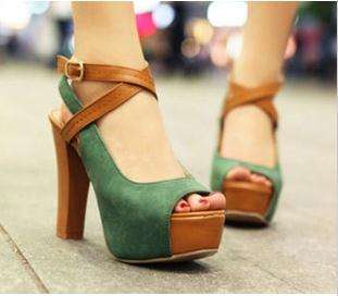 Vintage Style High Heel Sandle with Buckle in Green / Black Size 2-6