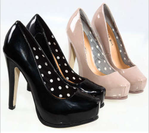*Chritmas Sale* ! Steve Madden 13cm Patent High Heel in Nude / Black Size 5-8