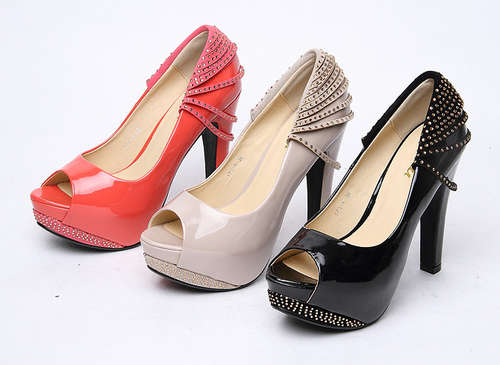 Limited Stock! Peep-Toe Patent High Heel in Black/Beige/Pink Size 2.5-6