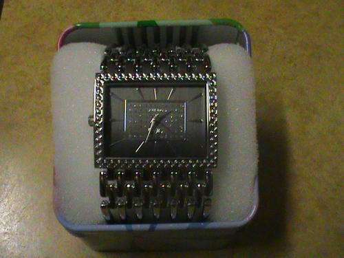 Beautiful womans watch in black!