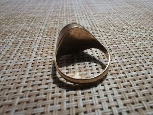 Onyx Ring 9ct Gold from 1940's