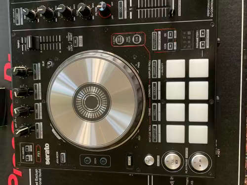 Pioneer DJ DJ Controller, Black (DDJSR)