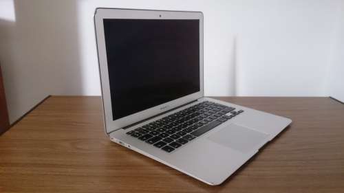 ***** MACBOOK *****