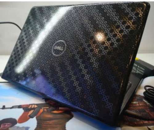 *****Beautiful Dell inspiron N4020