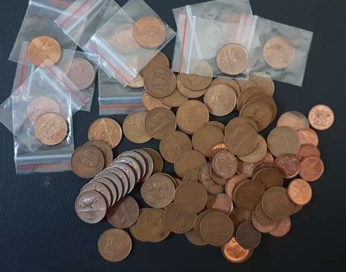 1965 to 2002 2c - 1st, 2nd and 3rd decimal circulated coins including some Unc coins