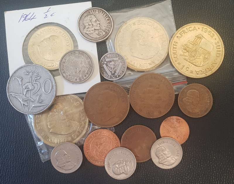 Mixes lot of S A Coins including 3d and 6d. See description