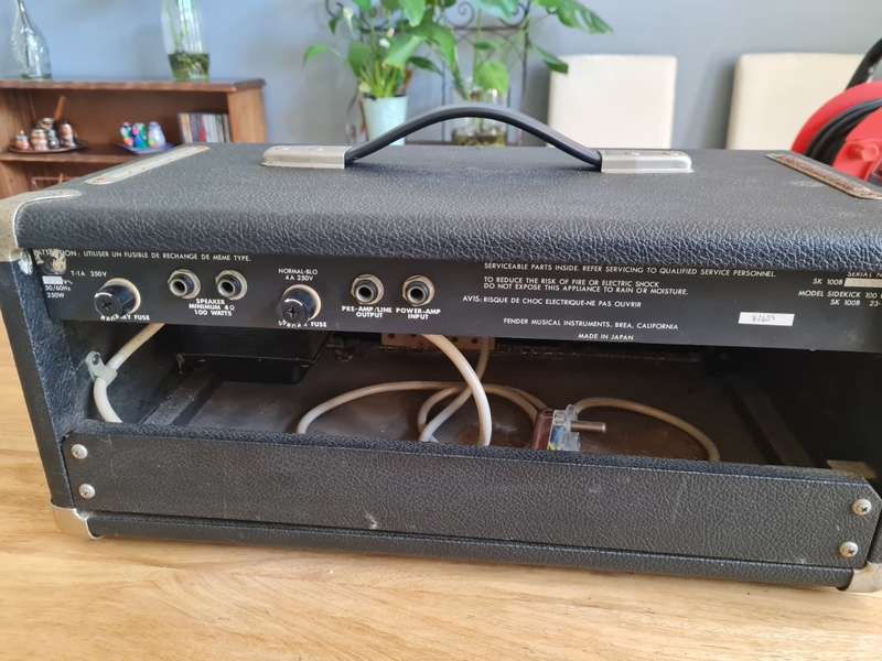 ** VINTAGE FENDER AMP ** 100W Sidekick