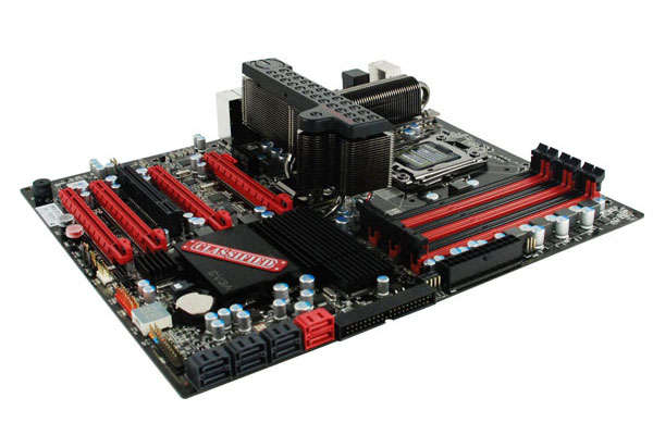 EVGA X58 CLASSIFIED LGA1366 SLI + Intel Core i7-950