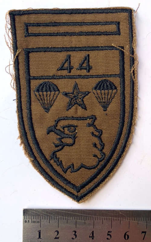 HS118 - 44 Para Bridage - Embroidered flash (6)