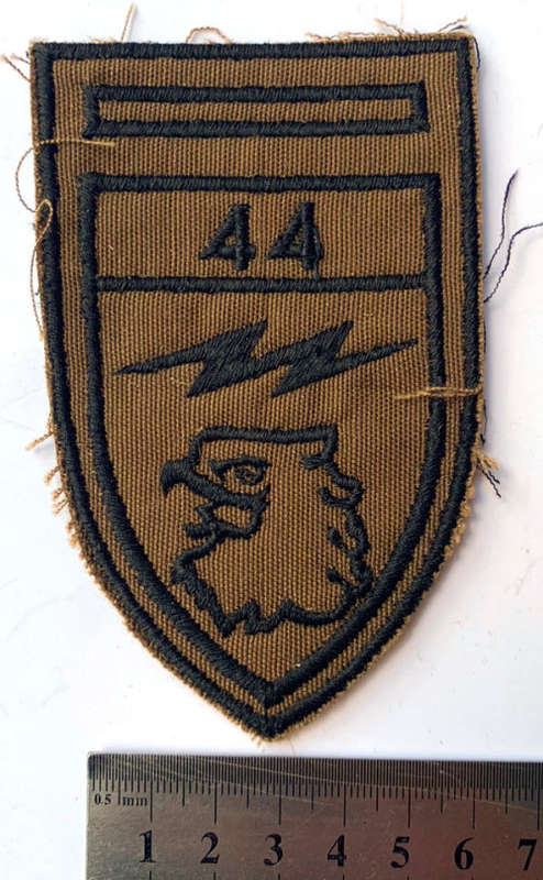 HS251 - 44 Para Bridage - Embroidered flash (11)