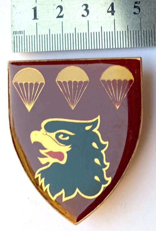 HS146 - 44 para Bdge - 3 Para Bn metal flash - left facing